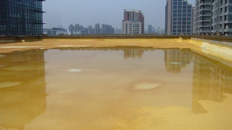 外墙防水材料抗裂性能：关键指标与施工要点**